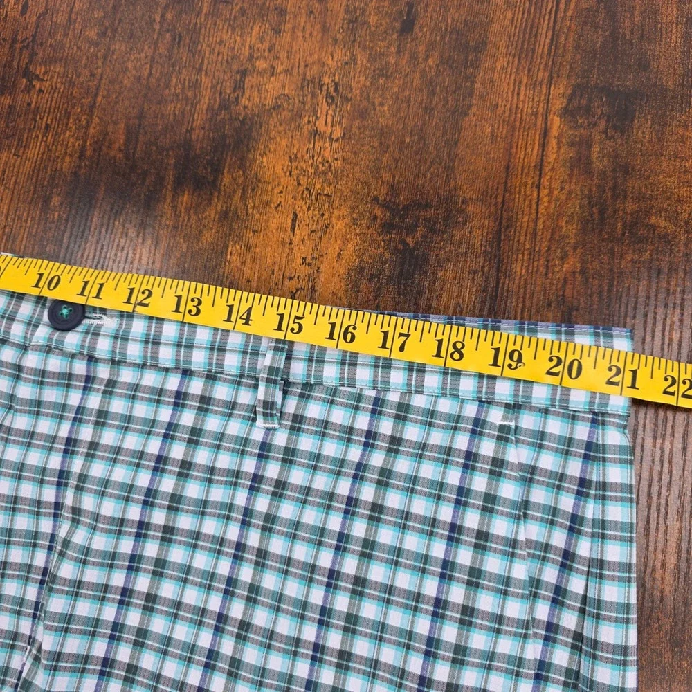 Tommy Bahama Plaid‎ Golf Shorts Mens 40 Teal Navy 8